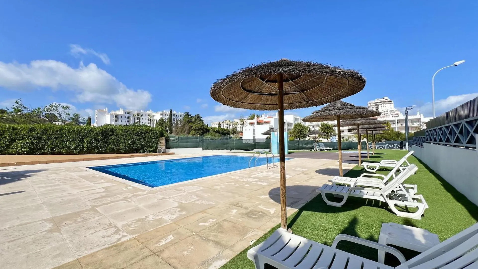 Albufeira Modern 7 With Pool By Homing Apartment